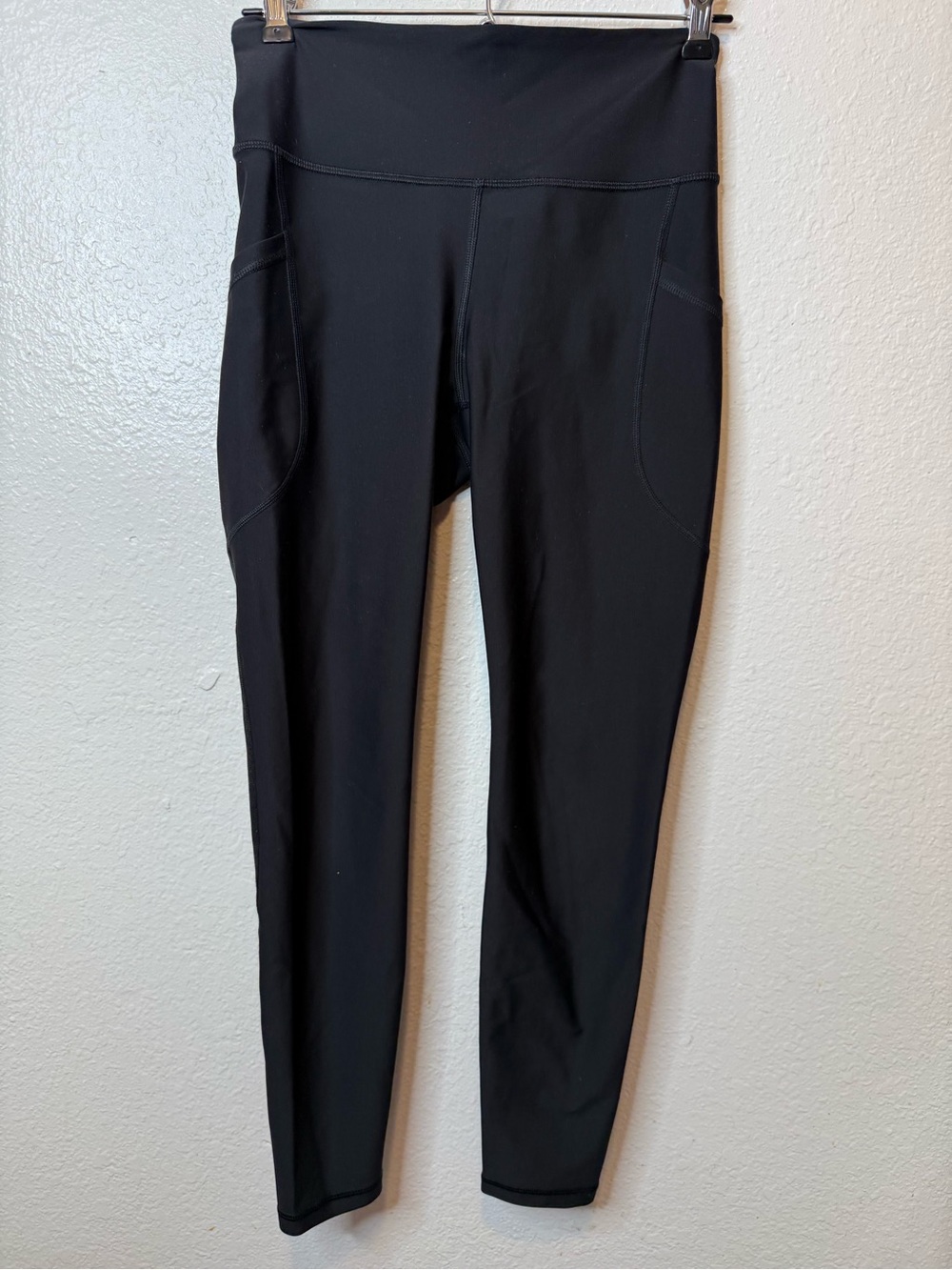 Old Navy Active Powersoft High Rise Go Dry Black Leggings Size Small Workout Gym